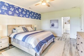 House (3 Bedrooms) | Interior - Walk to Marina: Pet-friendly Little River Home! (Little River)