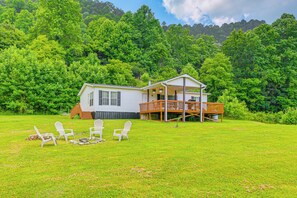 House (3 Bedrooms) | Front of property