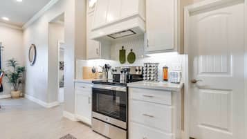 Nhà (4 Bedrooms) | Nội thất