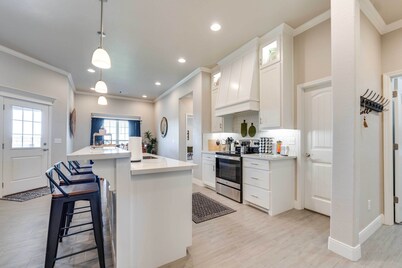 Texas Home w/ Hot Tub: 3 Mi to Downtown Canyon!