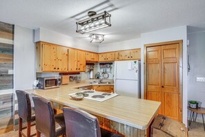 Huoneisto (2 Bedrooms) | Sisätilat