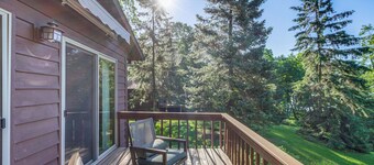 Beach & Lake Access: Brainerd Townhome