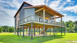 House (4 Bedrooms) | Front of property