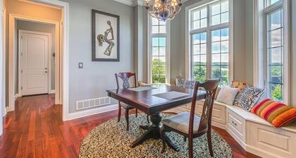 Hanover Retreat w/ Pool, Near Codorus State Park!