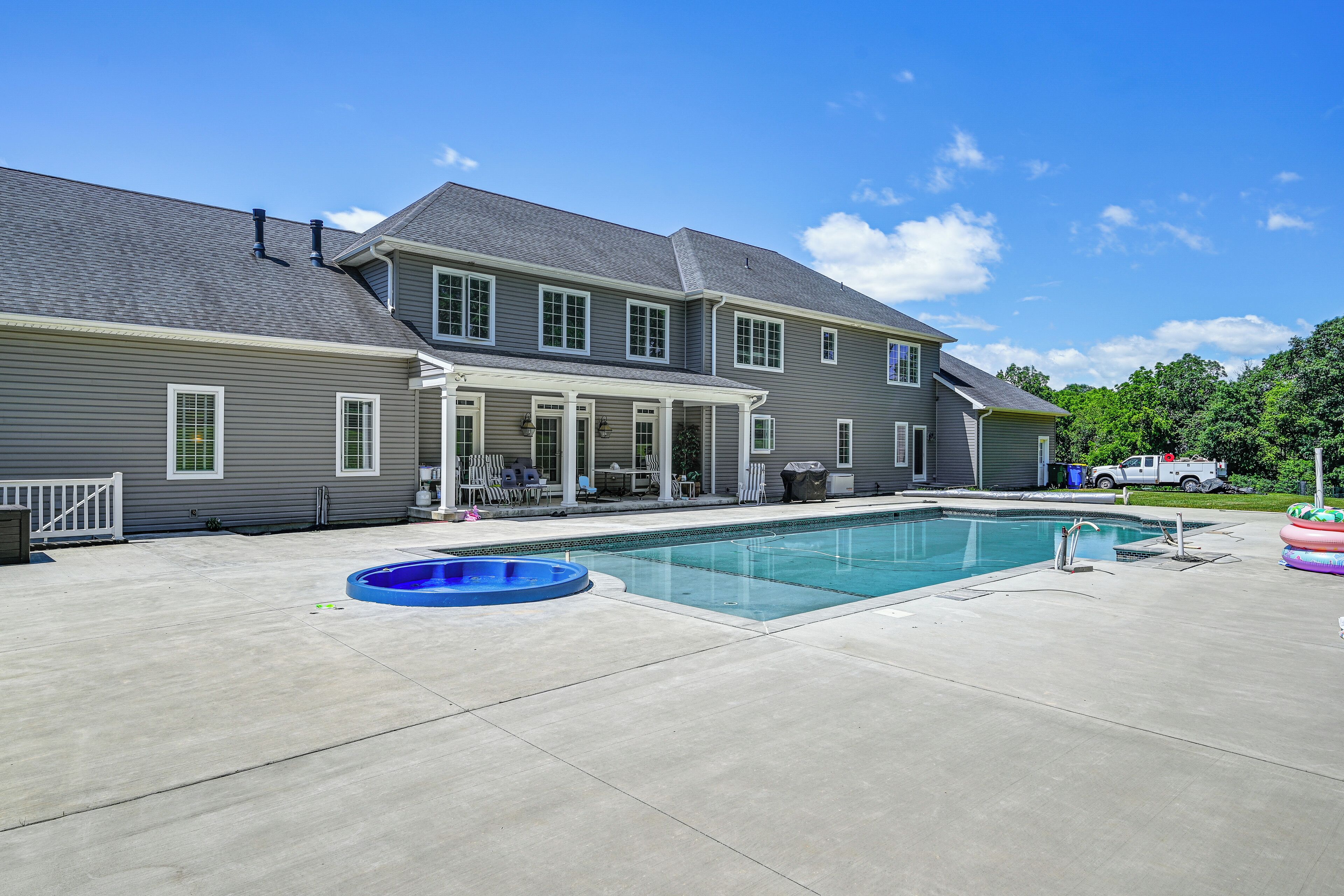 Apartment (1 Bedroom) | Interior