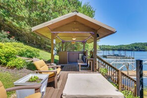 House (3 Bedrooms) | Interior - Lakefront Blairsville House w/ Game Room & Hot Tub (Blairsville)