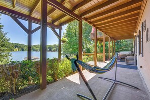 House (3 Bedrooms) | Interior - Lakefront Blairsville House w/ Game Room & Hot Tub (Blairsville)