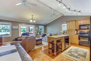 House (3 Bedrooms) | Interior - Lakefront Blairsville House w/ Game Room & Hot Tub (Blairsville)