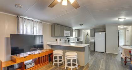 Elloree Vacation Rental ~ 7 Mi to Lake Marion!