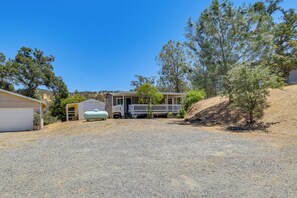 Cottage (1 Bedroom) | Interior - La Grange Home w/ Covered Patio & Gas Grill! (La Grange)