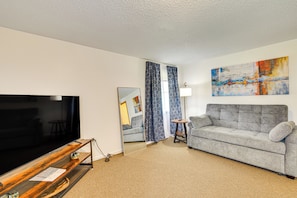 Apartment (1 Bedroom) | Interior