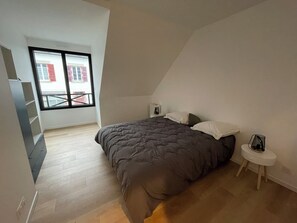 3 soverom, wi-fi og sengetøy