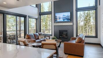 Smart TV, fireplace, video games