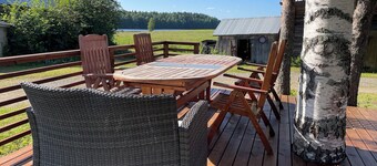 Entire home in Iisalmi, Finland
10 guests, 3 bedrooms, 10 beds,
Sauna, farmhouse