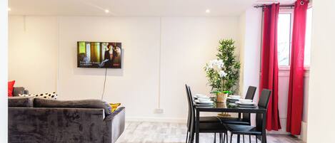 아파트 | 다이닝