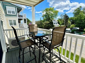 Outdoor dining - Updated Condo at The Lookout in Ogunquit (Ogunquit)