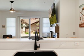 Appart'hôtel, 2 chambres | Intérieur