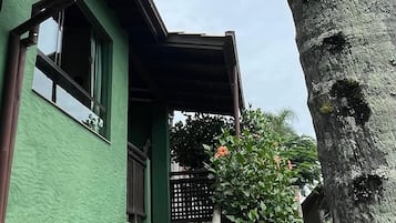 Deluxe Bungalow | Garden view