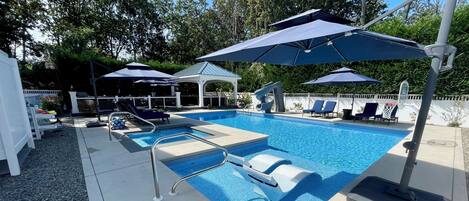 屋外プール、温水プール