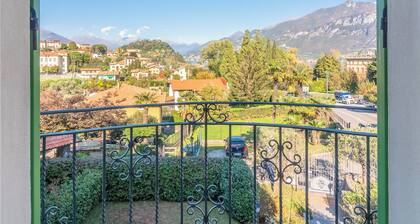 Green Rose by Wonderful Italy