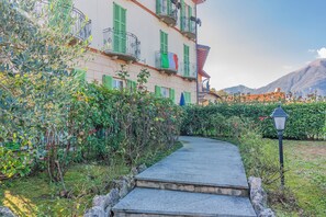 Property entrance - Green Rose by Wonderful Italy (Bellagio)