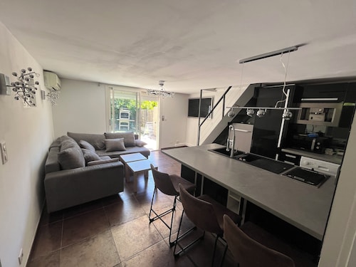 Maison Dans Residence