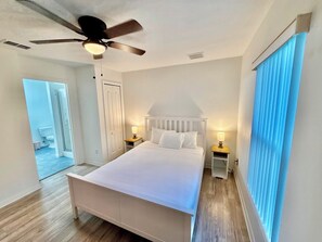 5 habitaciones, tabla de planchar con plancha y wifi gratis 