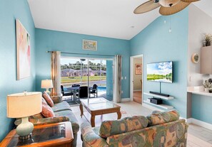 Smart TV - The Summer Palms 5BR Pool Home near Disney Parks (Davenport)