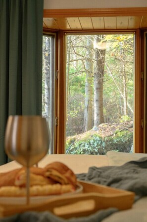 المنشأة م�ن الداخل