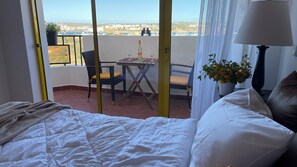 1 quarto, ferros/tábuas de passar roupa, Wi-Fi, roupa de cama