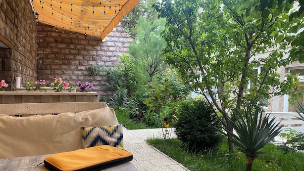 Unclassified image, 1 of 10, button - Gallery Guesthouse Aygestan (Yerevan)