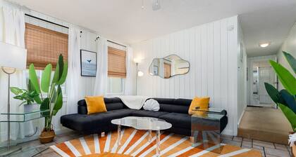 Unique Getaway Steps to Wrightsville Beach!