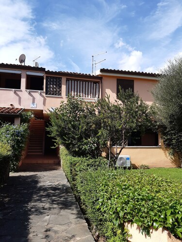 Apartment in San Teodoro a stone's throw from the sea and the town center