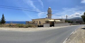 Exterior - Sea view - Ait Chafaa Azeffoun accommodation (Aït Chafâa)