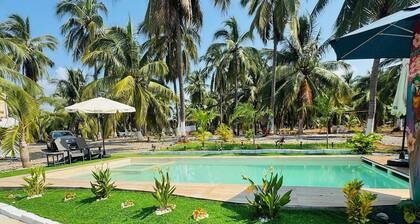 Casa Ballena - Playa La Saladita