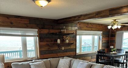 "Ackerman Lakeside" - 3 Story, 4 Bed, 3 Bath