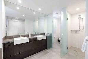 Shower, hair dryer, shampoo