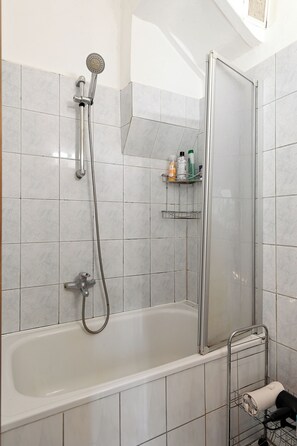 Shower, hair dryer, towels, soap - Amazing Riga Old Town apartment (Riga)