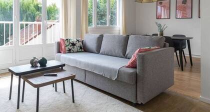 Appartement proche du centre sportif avec parking