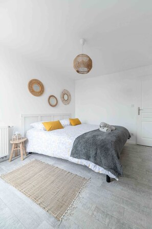 2 Schlafzimmer, Bügeleisen/Bügelbrett, Reisekinderbett, kostenloses WLAN