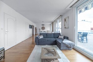 Fernseher