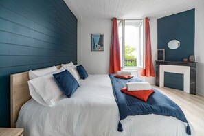 1 dormitorio, tabla de planchar con plancha, cuna de viaje y wifi gratis