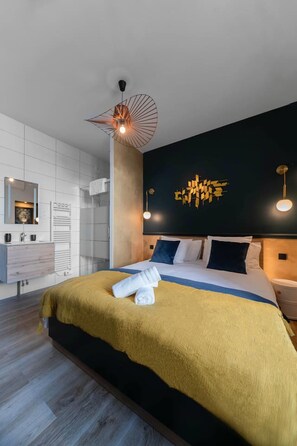 1 chambre, fer et planche Ă repasser, lit parapluie, Wi-Fi gratuit