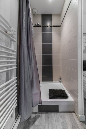 ヘアドライヤー