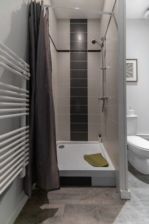 ヘアドライヤー