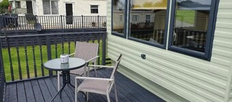 Lochside Retreat at Three Lochs Holiday Park