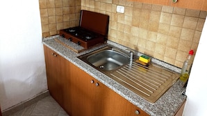 Private kitchen - Studio Sea View in Durres Plazh Area (Durrës)