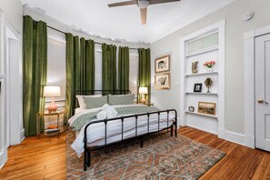 3 chambres, bureau, fer et planche à repasser, Wi-Fi gratuit