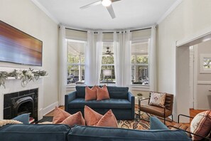 Téléviseur connecté, livres