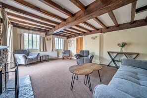 TV - Barn Cottage (Bridgnorth)